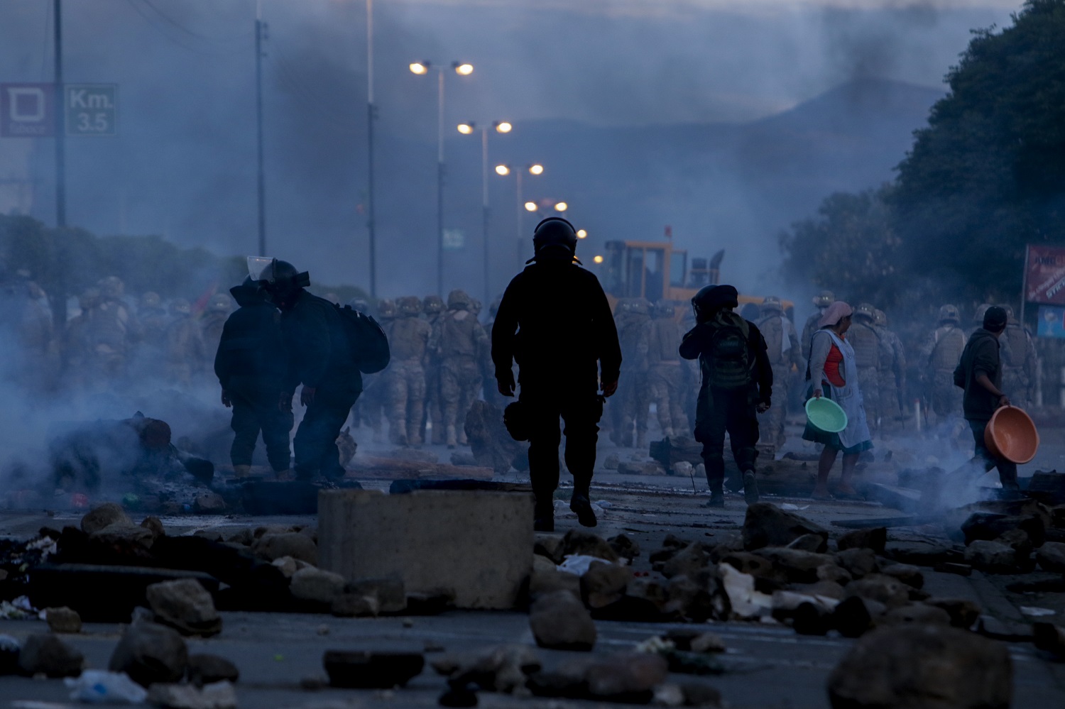 Los cocaleros del Chapare fueron reprimidos por la fuerza pública en Sacaba, cuando pretendían llegar hasta el centro cochabambino en apoyo a Evo Morales | Foto: Archivo APG